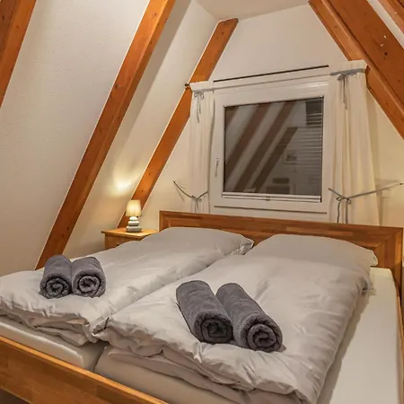 2 Bedroom In Vakantiehuis Friedrichskoog