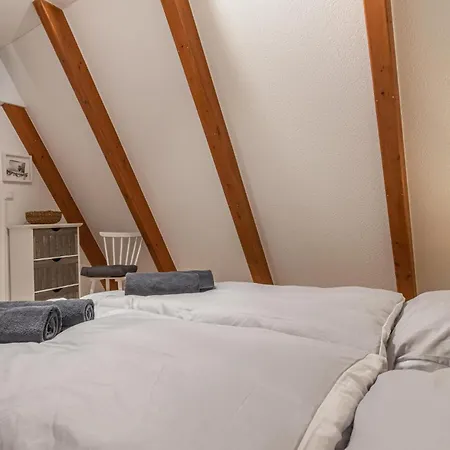 2 Bedroom In Vakantiehuis *